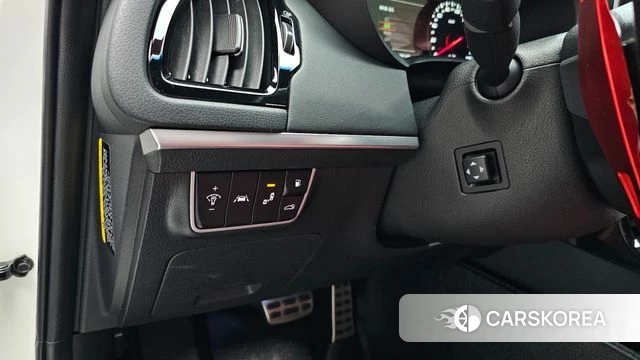 Kia Stinger id 4378190 из Кореи 30