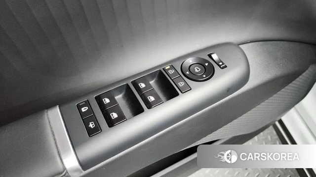 Hyundai Grandeur Hybrid (GN7) id 4640487 из Кореи 30