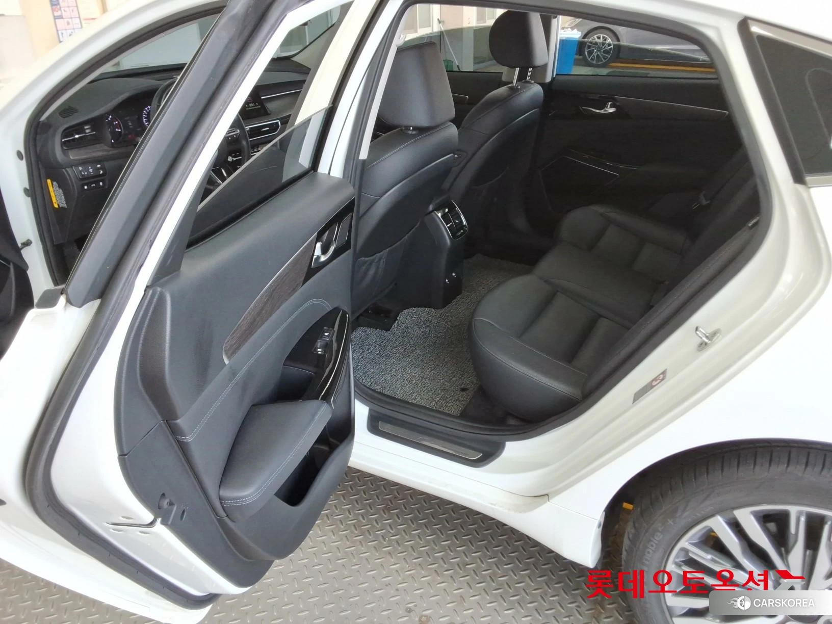 Kia K7 id 3882173 из Кореи 30