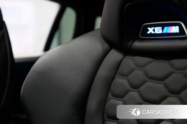 BMW X6 M id 4238876 из Китая 30