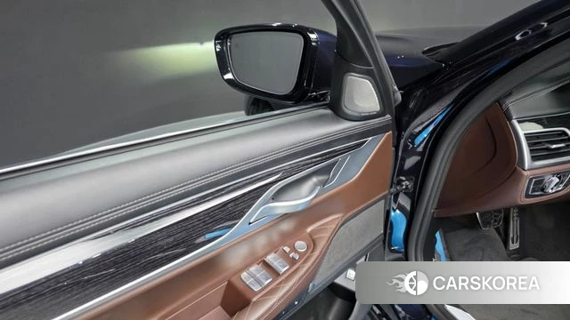 BMW 7 Series (G11) id 4593458 из Кореи 30
