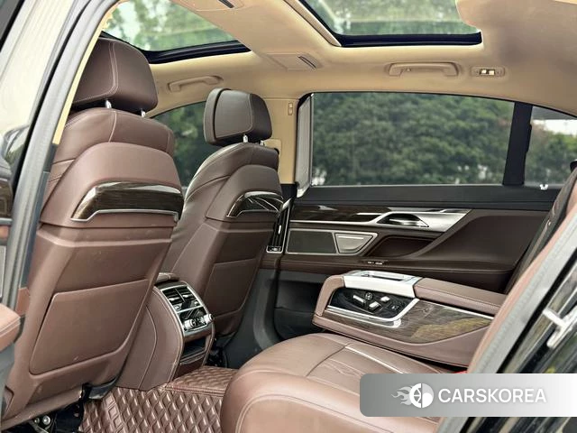 BMW 7 series id 4313788 из Китая 30