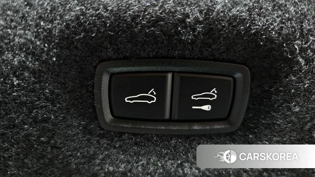 Porsche Taycan id 4590420 из Кореи 30
