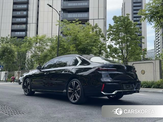 BMW 7 series id 4393273 из Китая 30