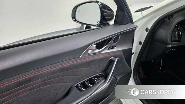 Kia Stinger Meister id 4489604 из Кореи 30