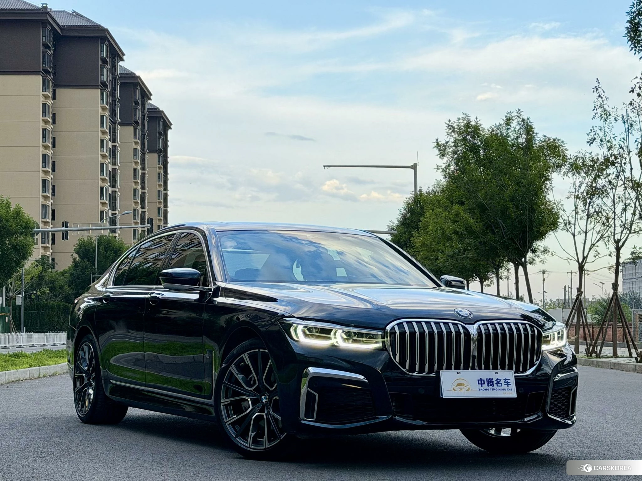 BMW 7 series id 4453692 из Китая 30