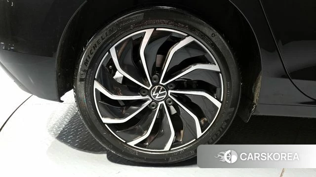 Volkswagen Golf 8th Generation id 4321869 из Кореи 30