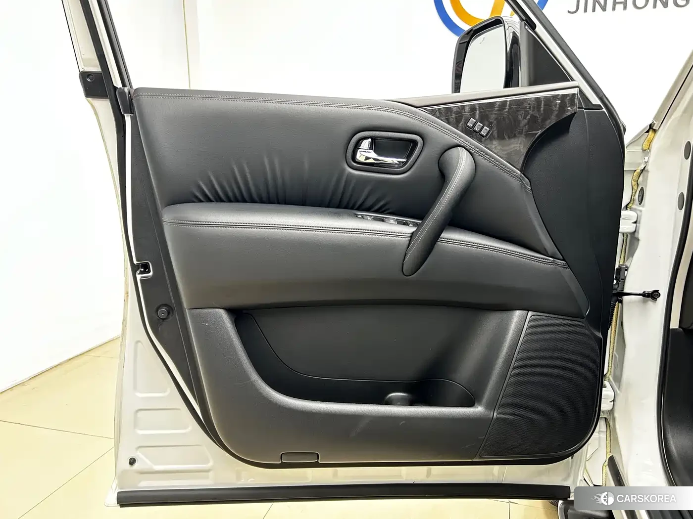 Nissan Toure id 4514357 из Китая 30