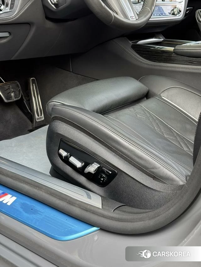 BMW 7 series id 4236577 из Китая 30