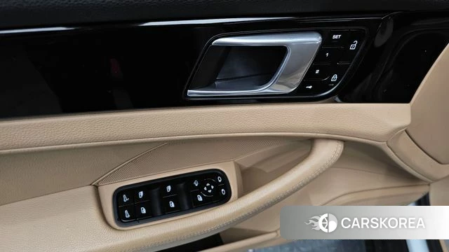 Porsche Panamera (971) id 4610130 из Кореи 30