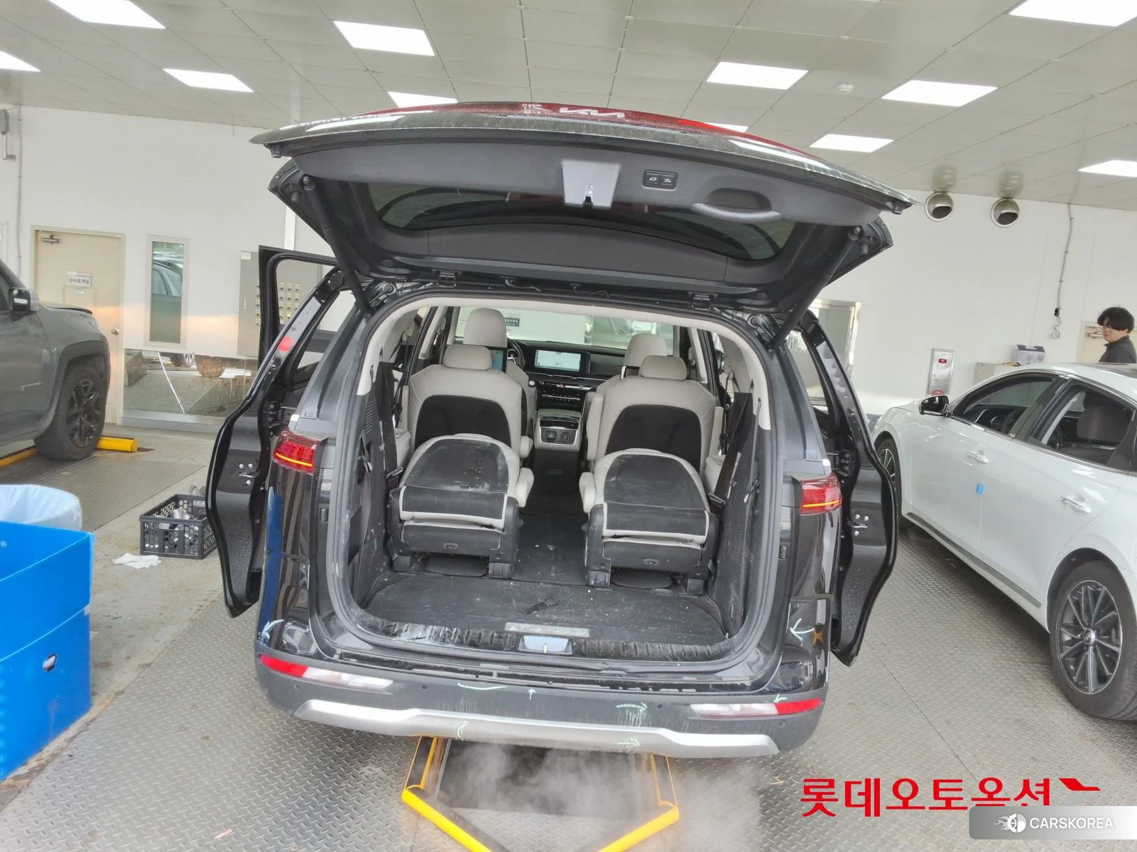 Kia Carnival id 3888430 из Кореи 30