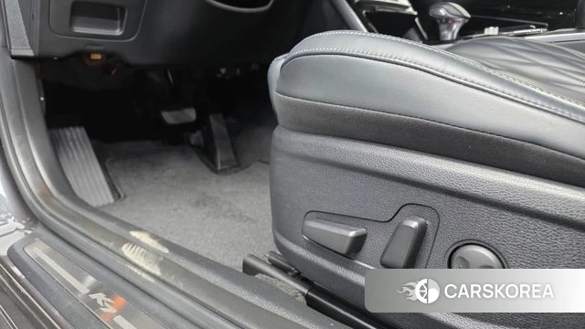 Kia K7 Premier id 4416423 из Кореи 30