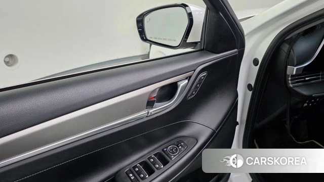 Hyundai The New Grandeur IG id 4434835 из Кореи 30