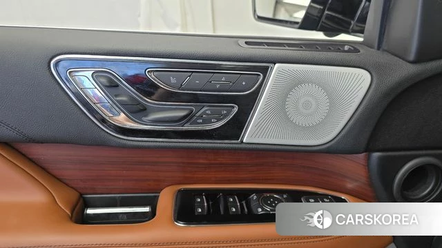 Lincoln Navigator 4th generation id 4697763 из Кореи 30