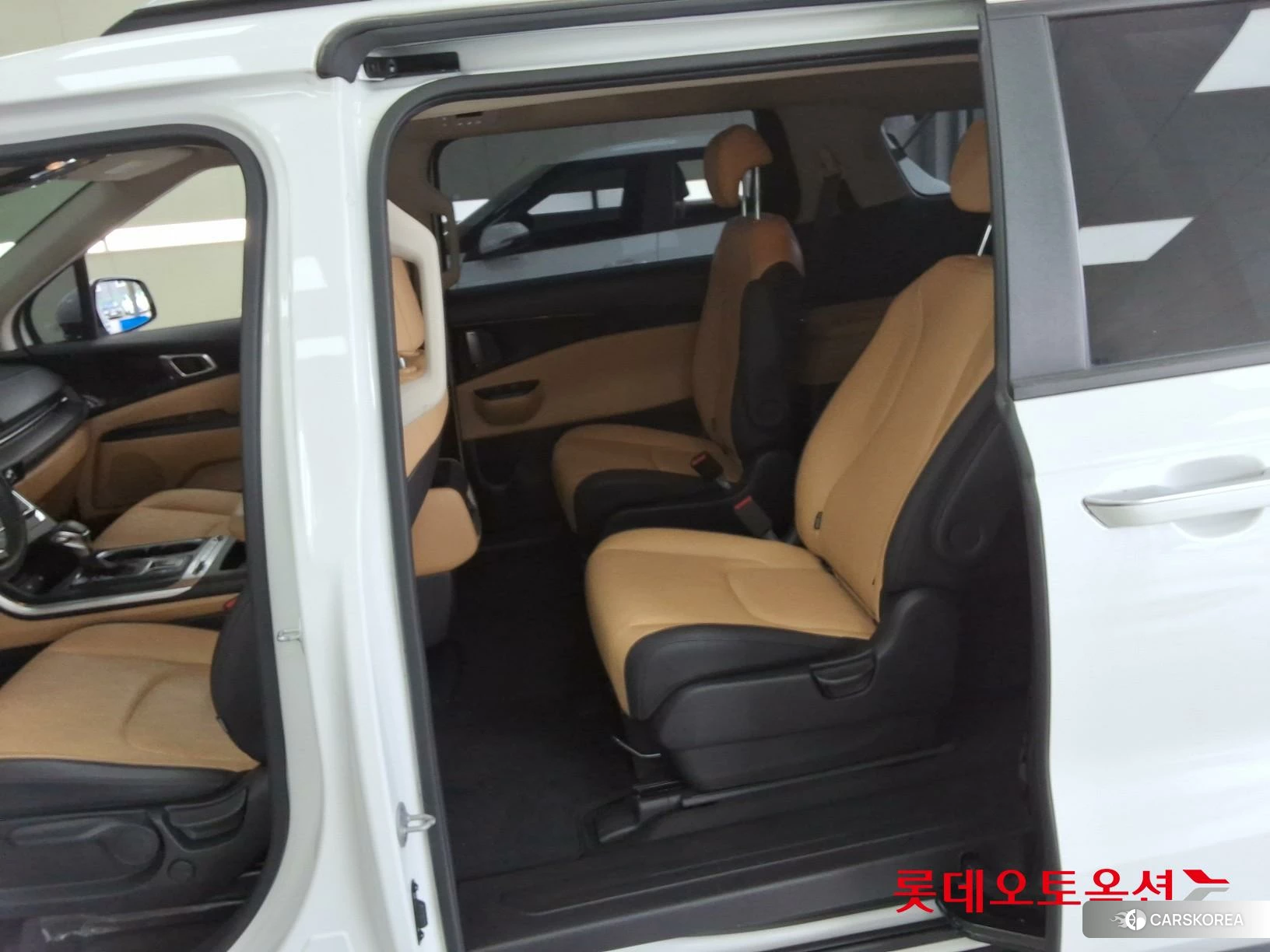 Kia Carnival id 3869412 из Кореи 30