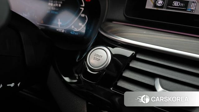 BMW 5 Series (G30) id 4293171 из Кореи 30