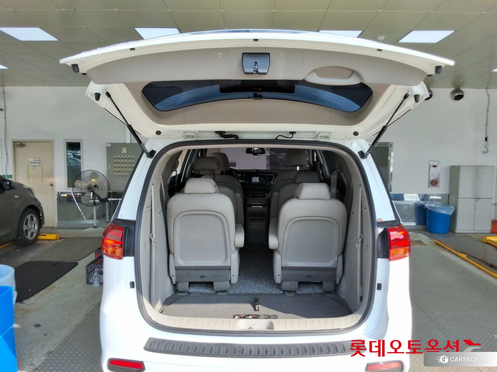 Kia Carnival id 4664349 из Кореи 30