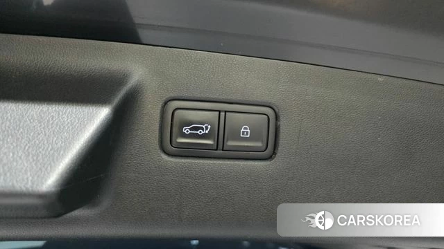 Hyundai Santa Fe (MX5) id 4640406 из Кореи 30