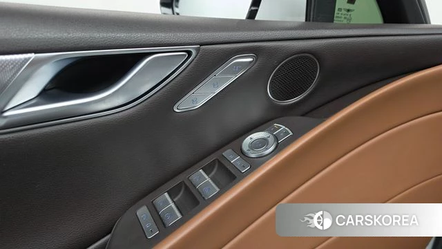 Genesis G80 (RG3) id 4428491 из Кореи 30