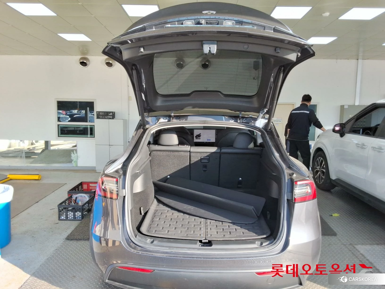 Tesla Model Y RWD id 3882118 из Кореи 30