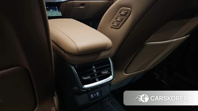 Hyundai Grandeur Hybrid (GN7) id 4879635 из Кореи 30
