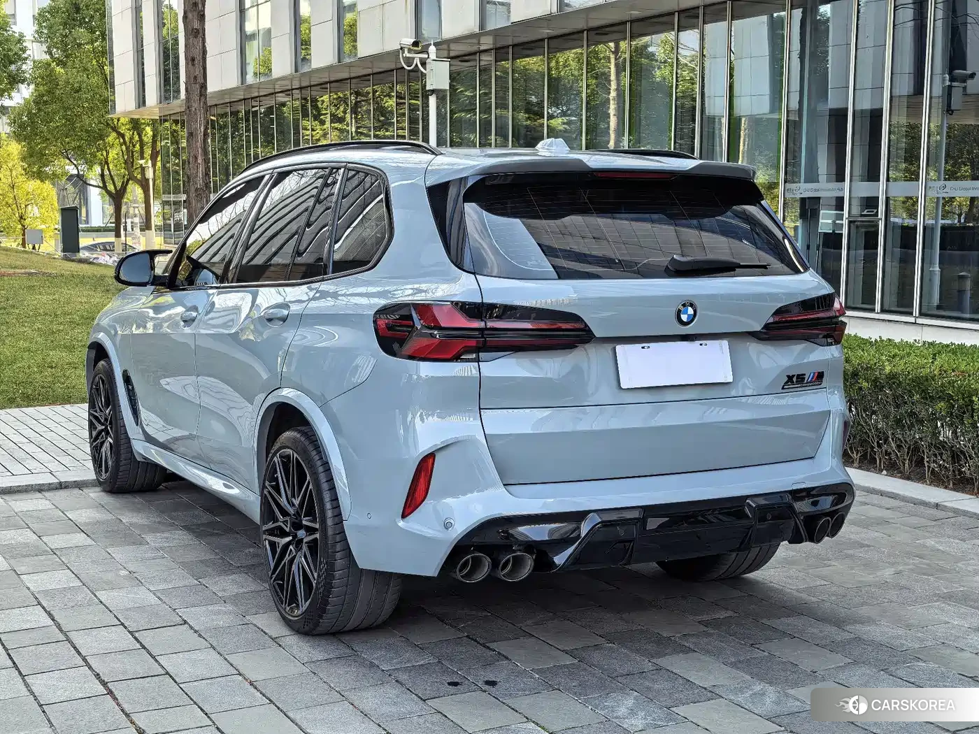 BMW X5 M id 4599601 из Китая 31
