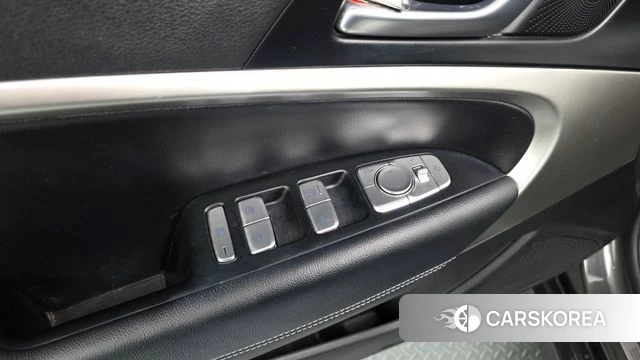 Genesis The New G70 id 4848619 из Кореи 31