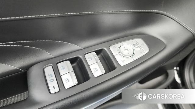 Hyundai The New Grandeur IG id 4304236 из Кореи 31