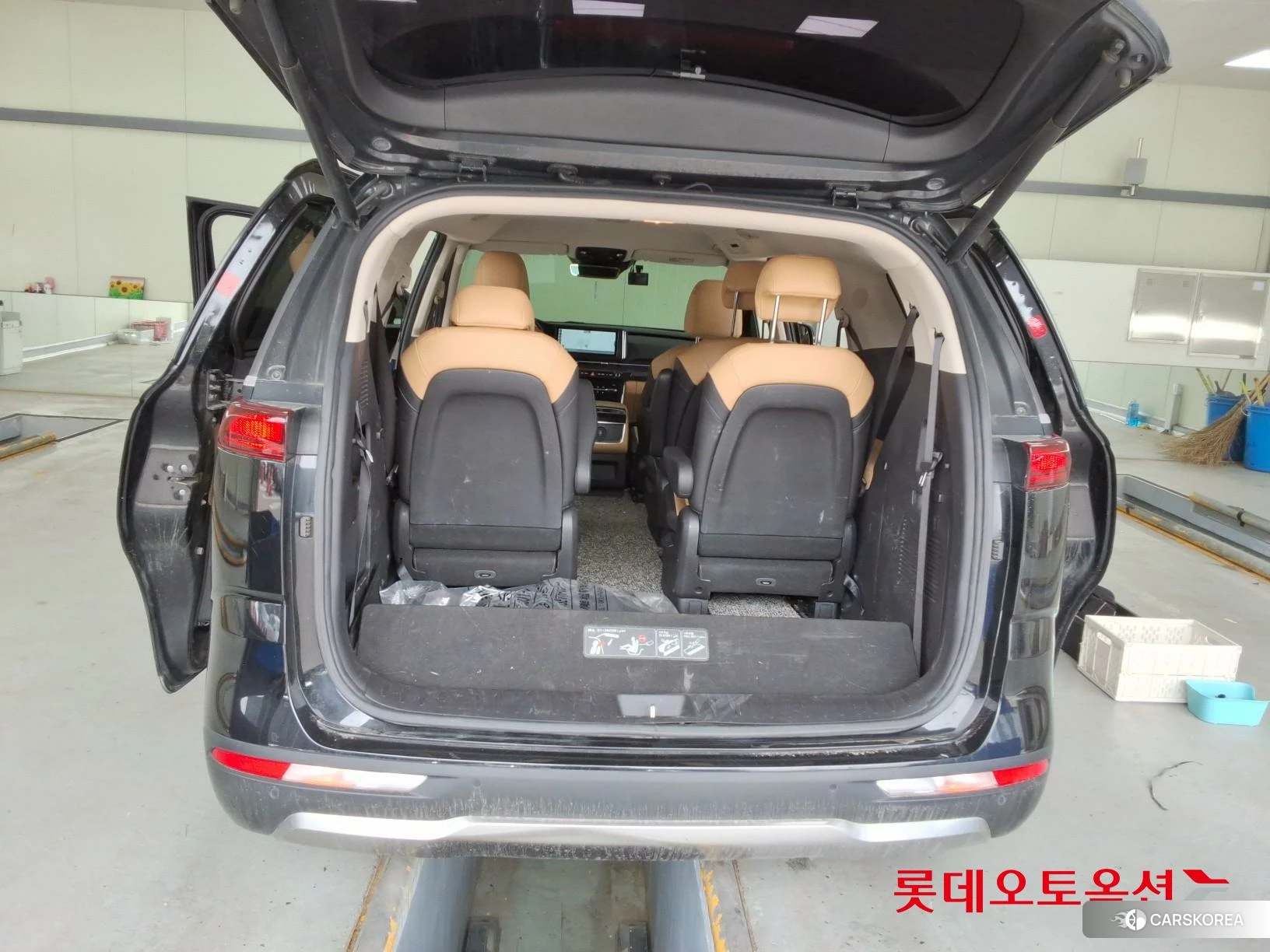 Kia Carnival id 3888402 из Кореи 31