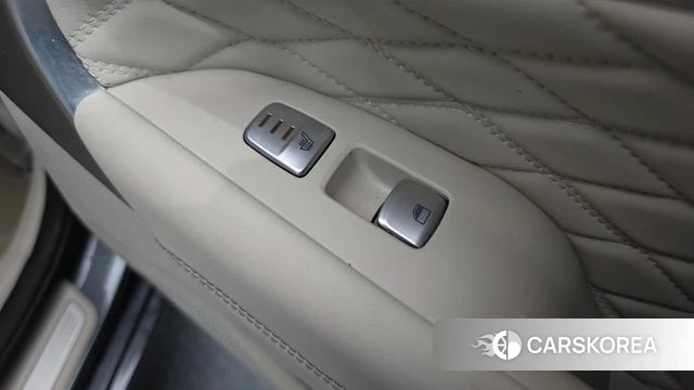Genesis G70 id 4837163 из Кореи 31