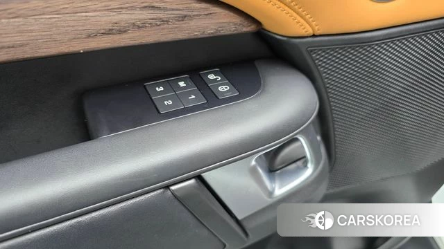 Land Rover Discovery 5 id 4637593 из Кореи 31