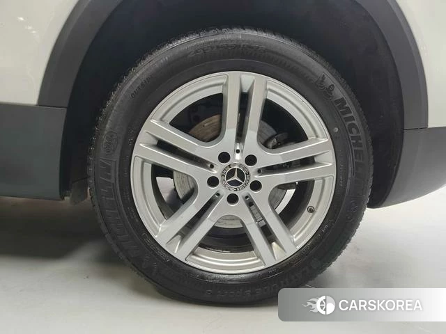 Mercedes-Benz GLB id 4314487 из Китая 31