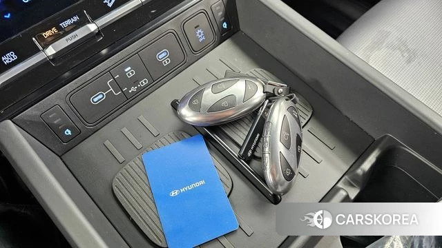 Hyundai Santa Fe (MX5) id 4223047 из Кореи 31