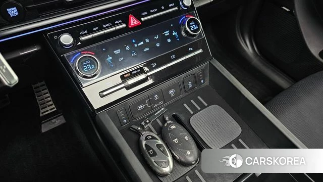 Hyundai Santa Fe (MX5) id 4523622 из Кореи 31