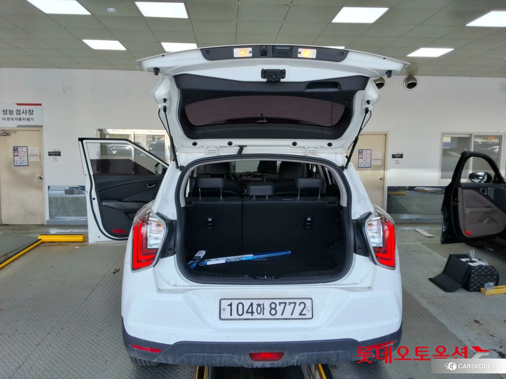 SsangYong Tivoli id 3882201 из Кореи 31