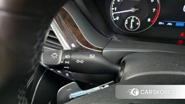 Genesis G90 id 4615106 из Кореи 31