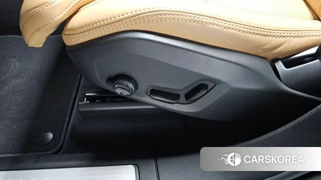 Volvo XC60 second Generation id 4384170 из Кореи 31
