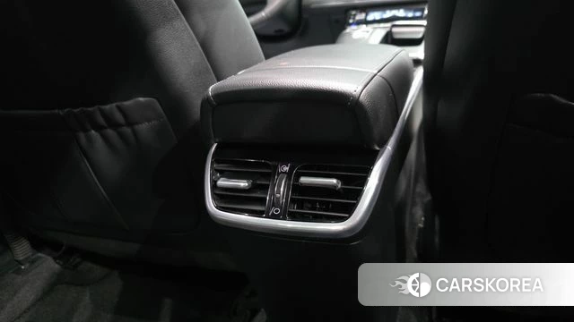 Hyundai The New Grandeur IG Hybrid id 4917241 из Кореи 31