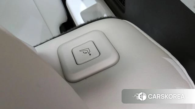 Hyundai Santa Fe (MX5) id 4720255 из Кореи 31
