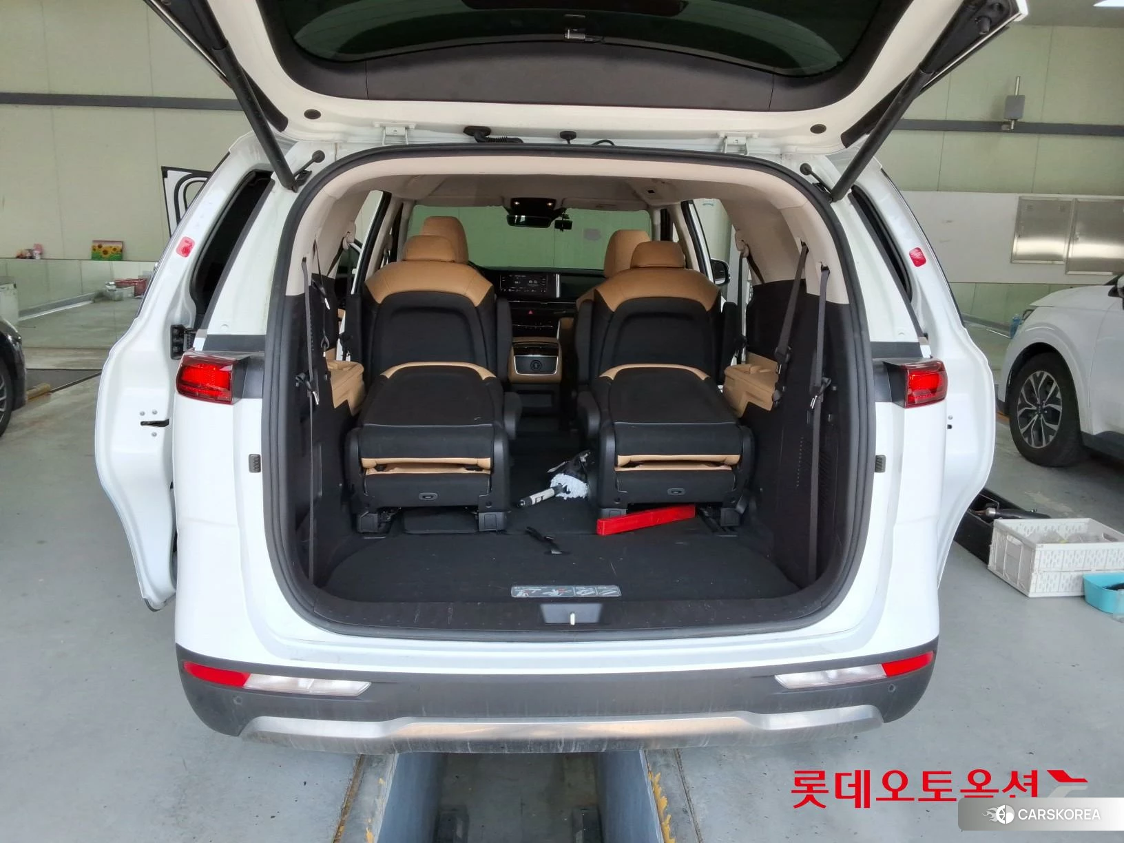 Kia Carnival id 3882126 из Кореи 31