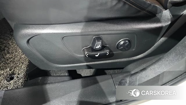 Ssangyong Beautiful Korando id 4542517 из Кореи 31