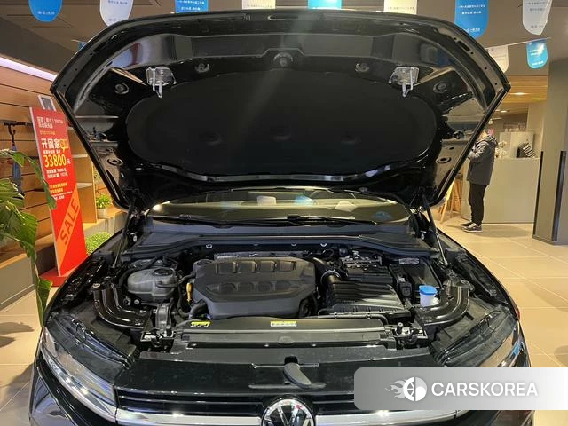 Volkswagen Magotan id 4216381 из Китая 31