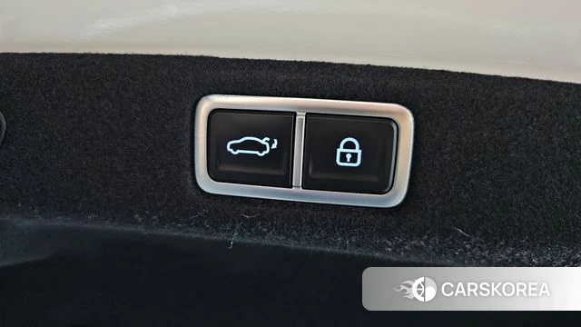 Hyundai Grandeur Hybrid (GN7) id 4422063 из Кореи 31