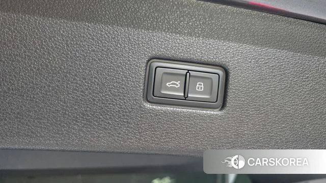 Audi Q8 (4M) id 4283758 из Кореи 31