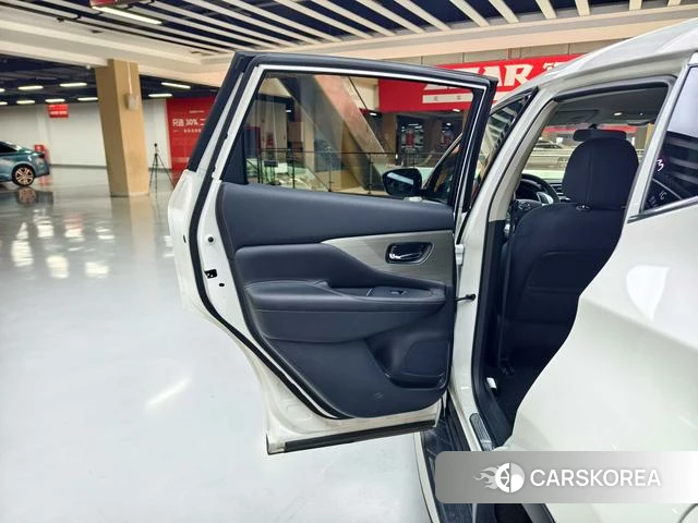 Nissan Loulan id 4298385 из Китая 31