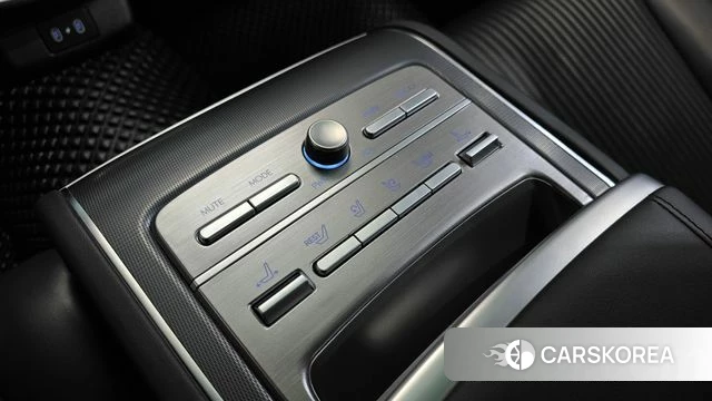 Hyundai Grandeur (GN7) id 4494564 из Кореи 31
