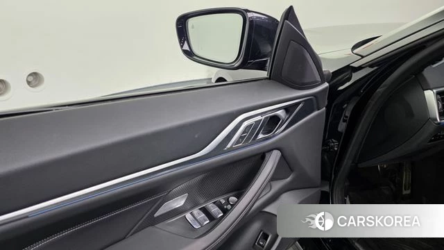 BMW 4 Series (G22) id 4602876 из Кореи 31