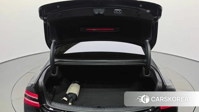 Genesis Electrified G80 (RG3) id 4739777 из Кореи 31