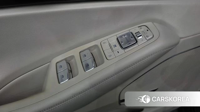 Genesis G90 id 4482105 из Кореи 31