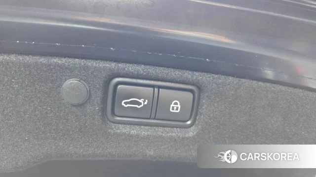 Kia K7 Premier Hybrid id 4410869 из Кореи 31